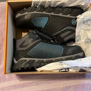 Black Timberland pro with light blue design for women size 8